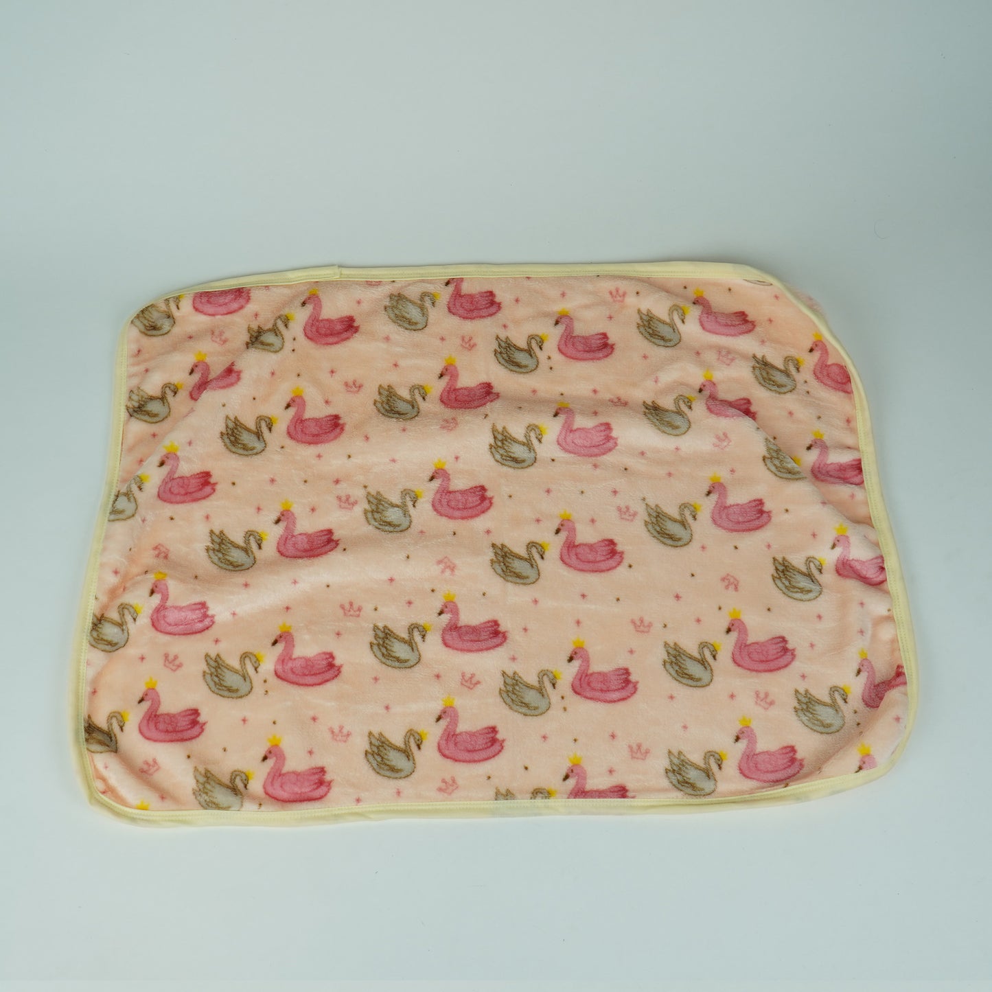 Swans Pet Blankets  š¦¢š©· š