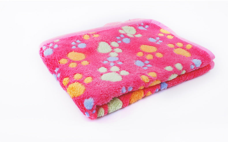 Pet Blanket paw printed.