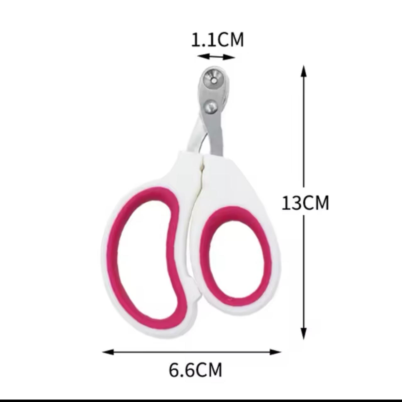 Safe hole Pet nail scissor