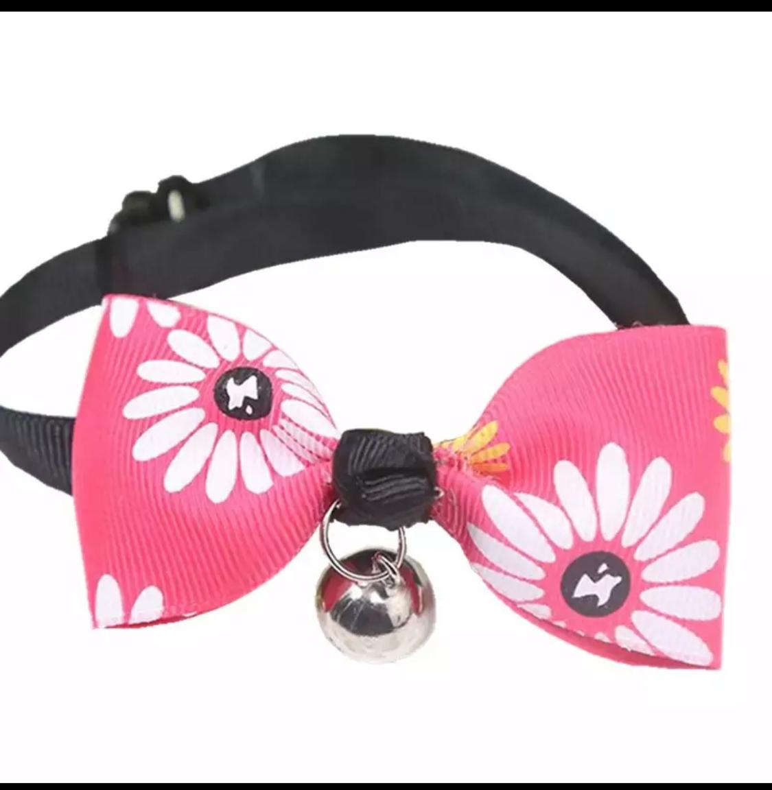 Printed Pet bows with bell adjustable.