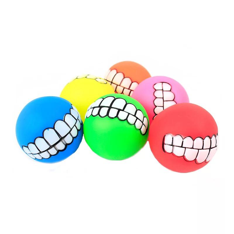 Squeaky teeth dog toy ball